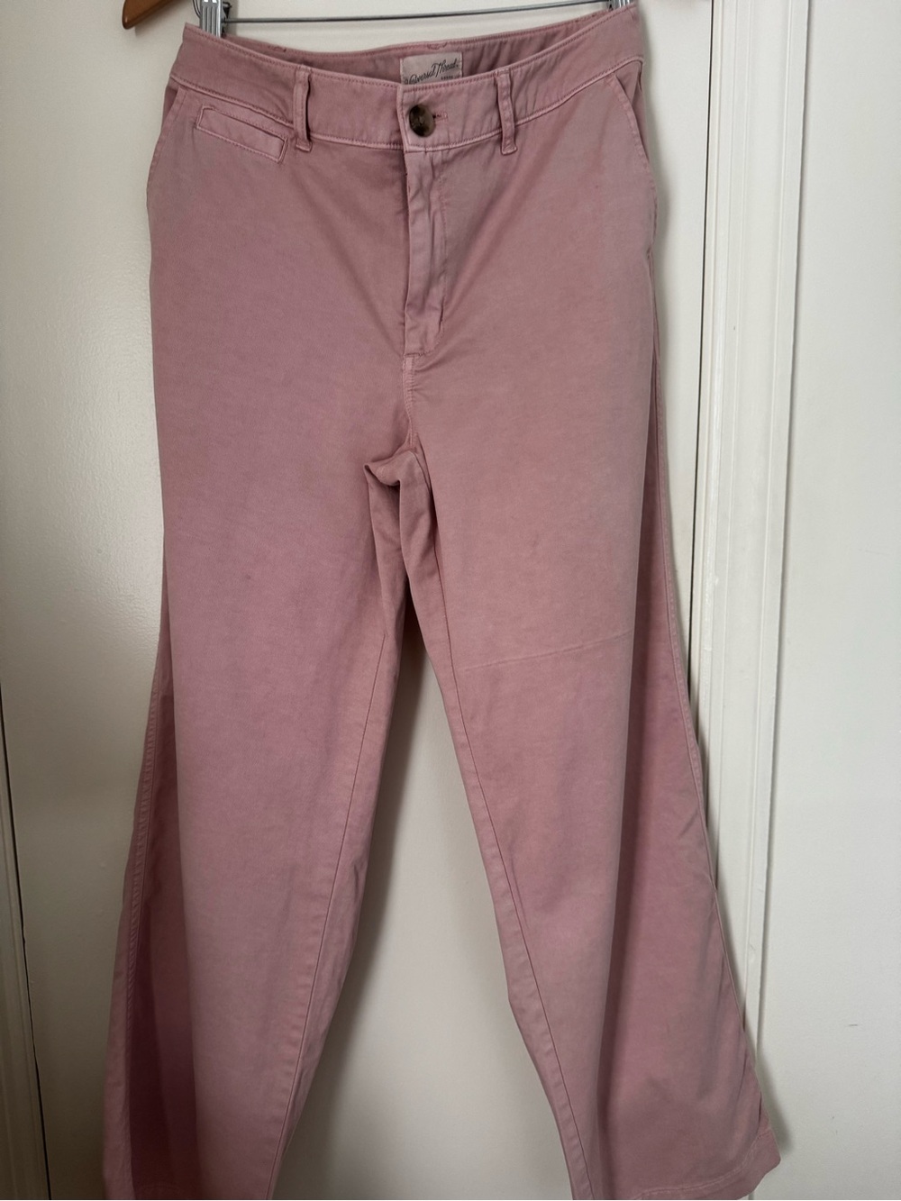 Universal Thread Rose Pink Wide-Leg Jeans — High-Rise Flare